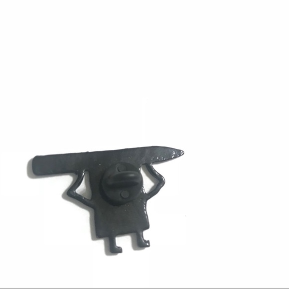 Pin - Picture 3 of 4